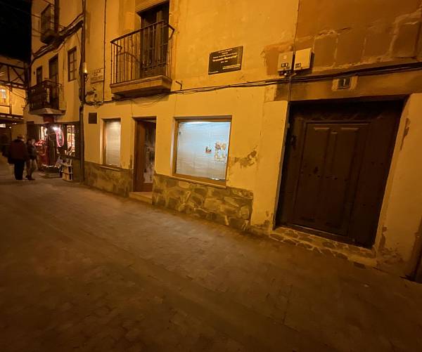 alternative information