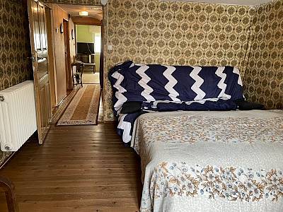 alternative information