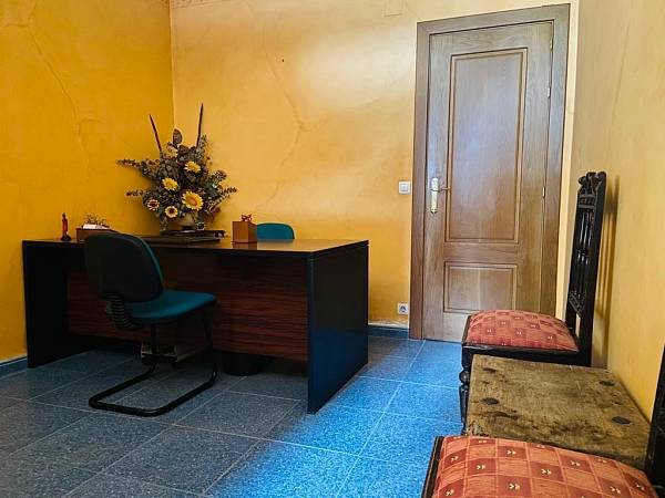 alternative information