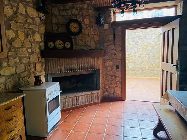 alternative information