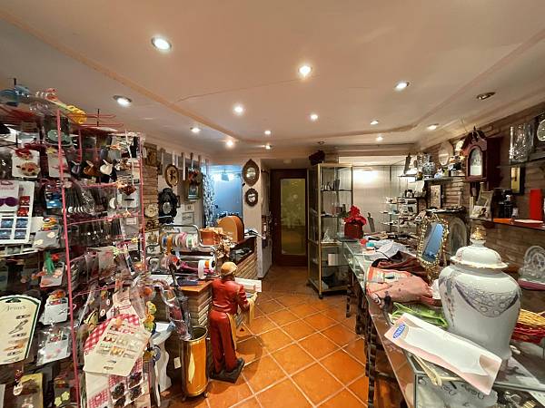 alternative information