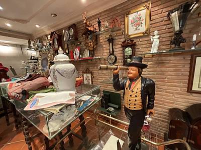 alternative information