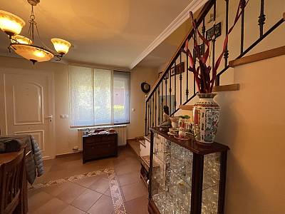 Image title alternative information