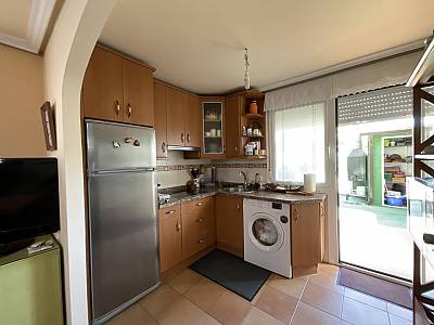 Image title alternative information