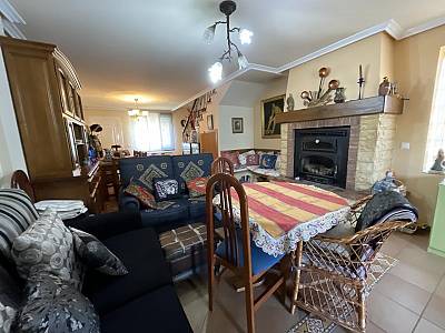 Image title alternative information