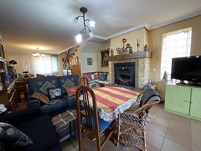 Image title alternative information