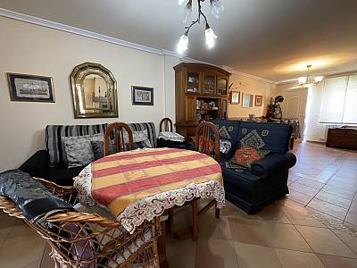 Image title alternative information