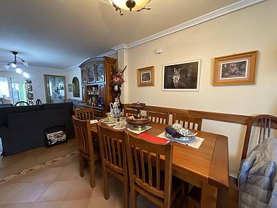 Image title alternative information