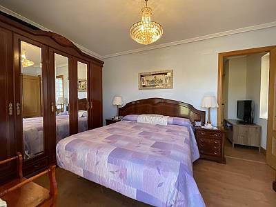 Image title alternative information