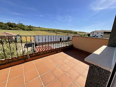 Image title alternative information