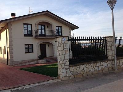 Image title alternative information