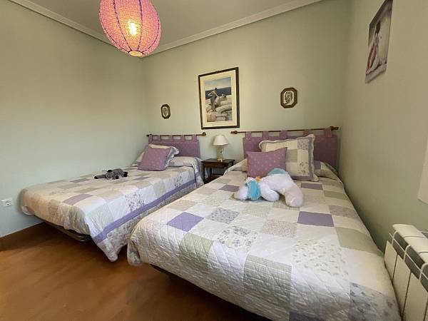 Image title alternative information