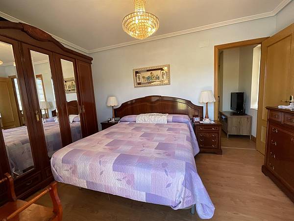 Image title alternative information