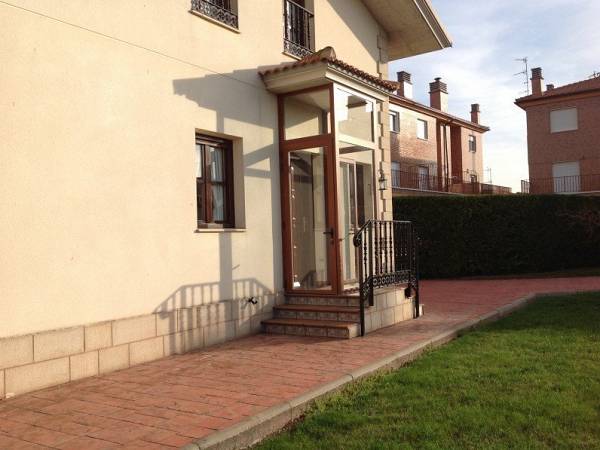 Image title alternative information