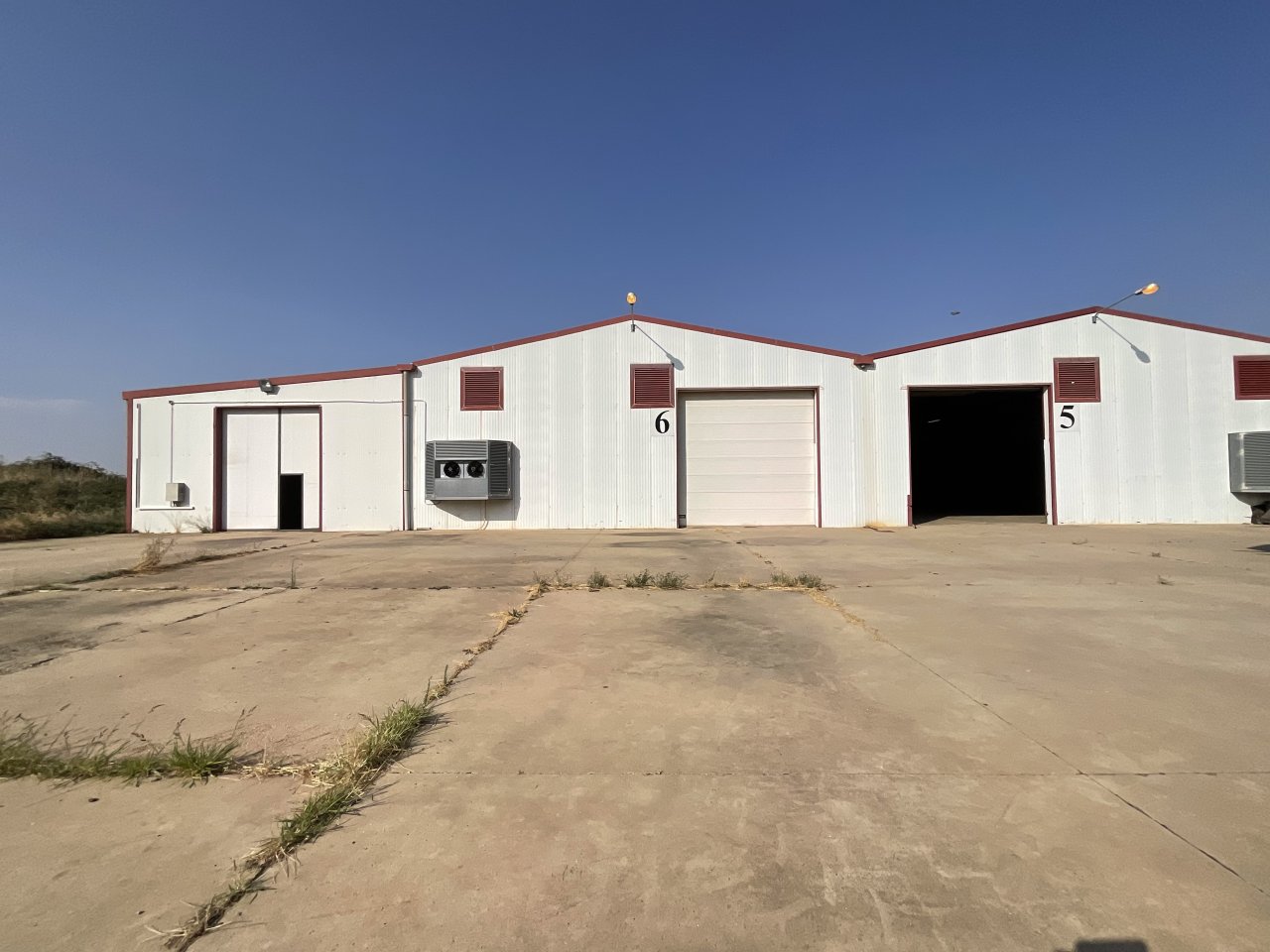 Nave industrial en Villar de Torre